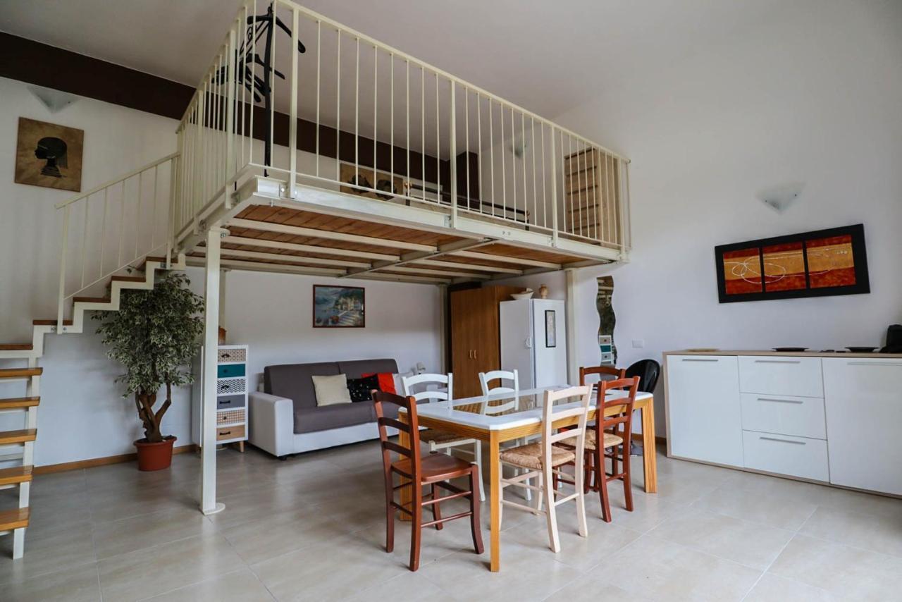 Agriturismo Monteroseo Bedizzole Bagian luar foto