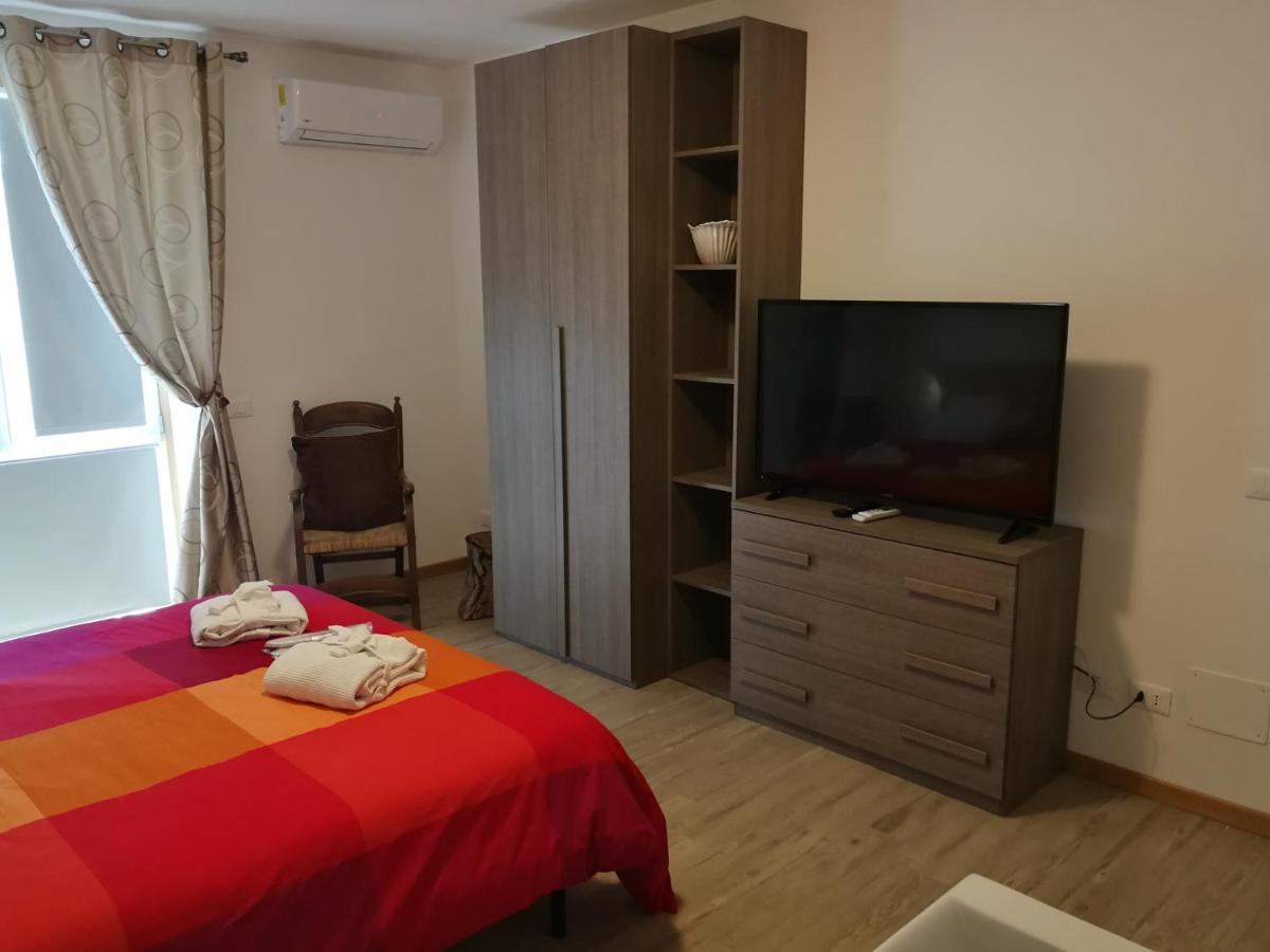 Agriturismo Monteroseo Bedizzole Bagian luar foto