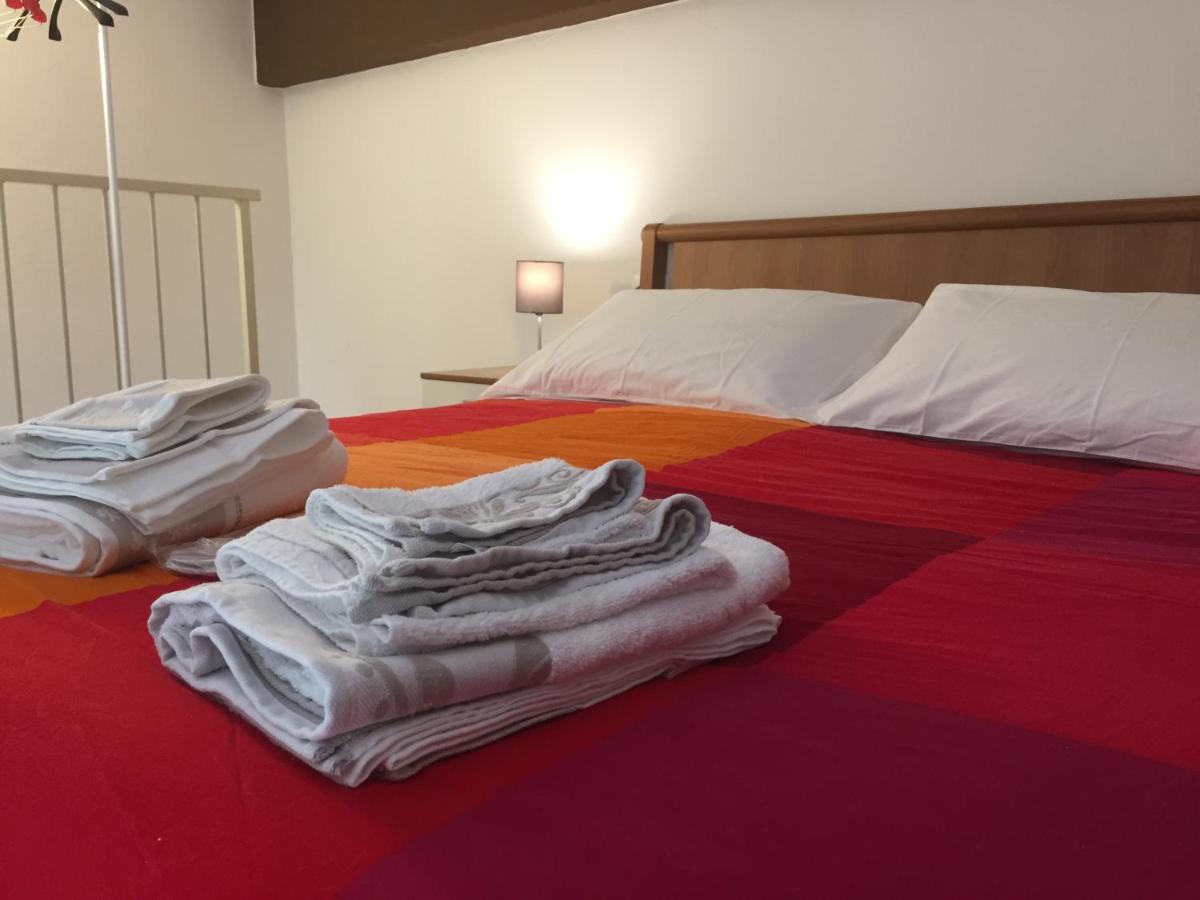 Agriturismo Monteroseo Bedizzole Bagian luar foto